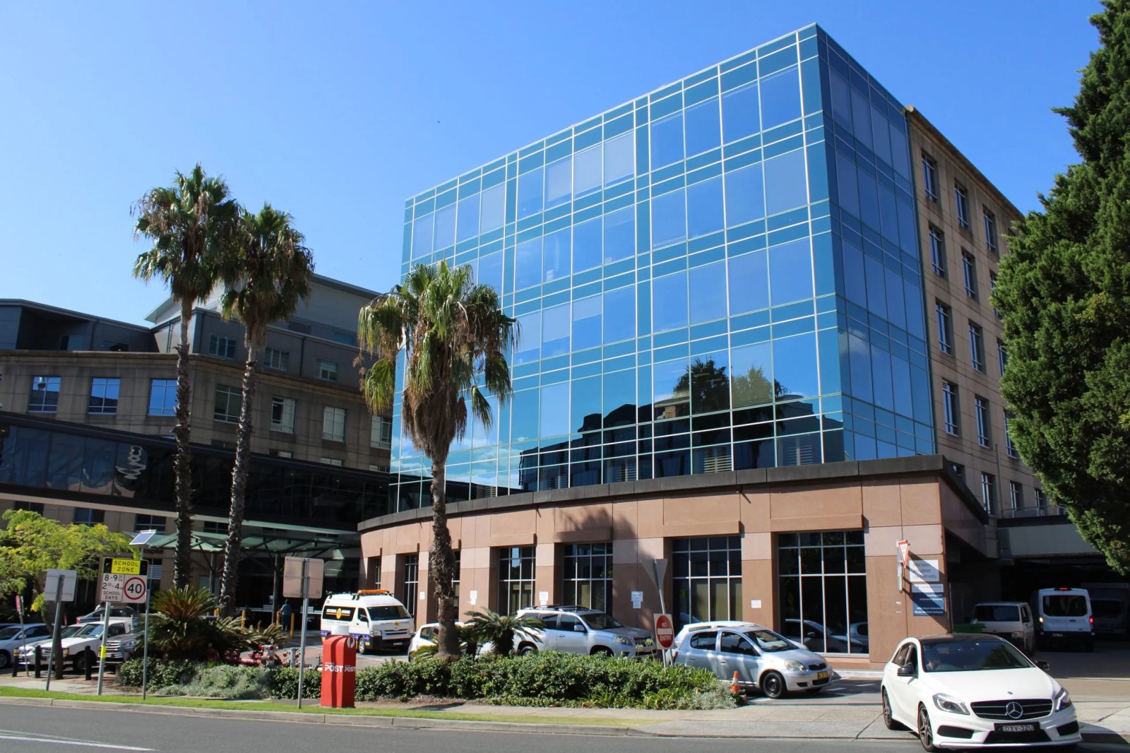 Suite 11, 4th Floor/1 South Street, Kogarah NSW 2217 — photo 1